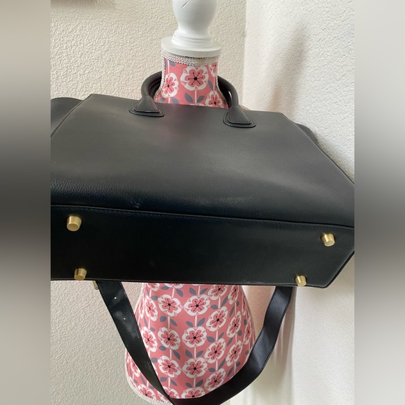 MONCRIEF STUNNER Black Leather Handbag - Picture 5 of 6